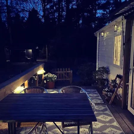 Chalet Knus Midden In De Bossen