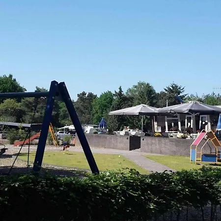 Chalet Knus Midden In De Bossen *